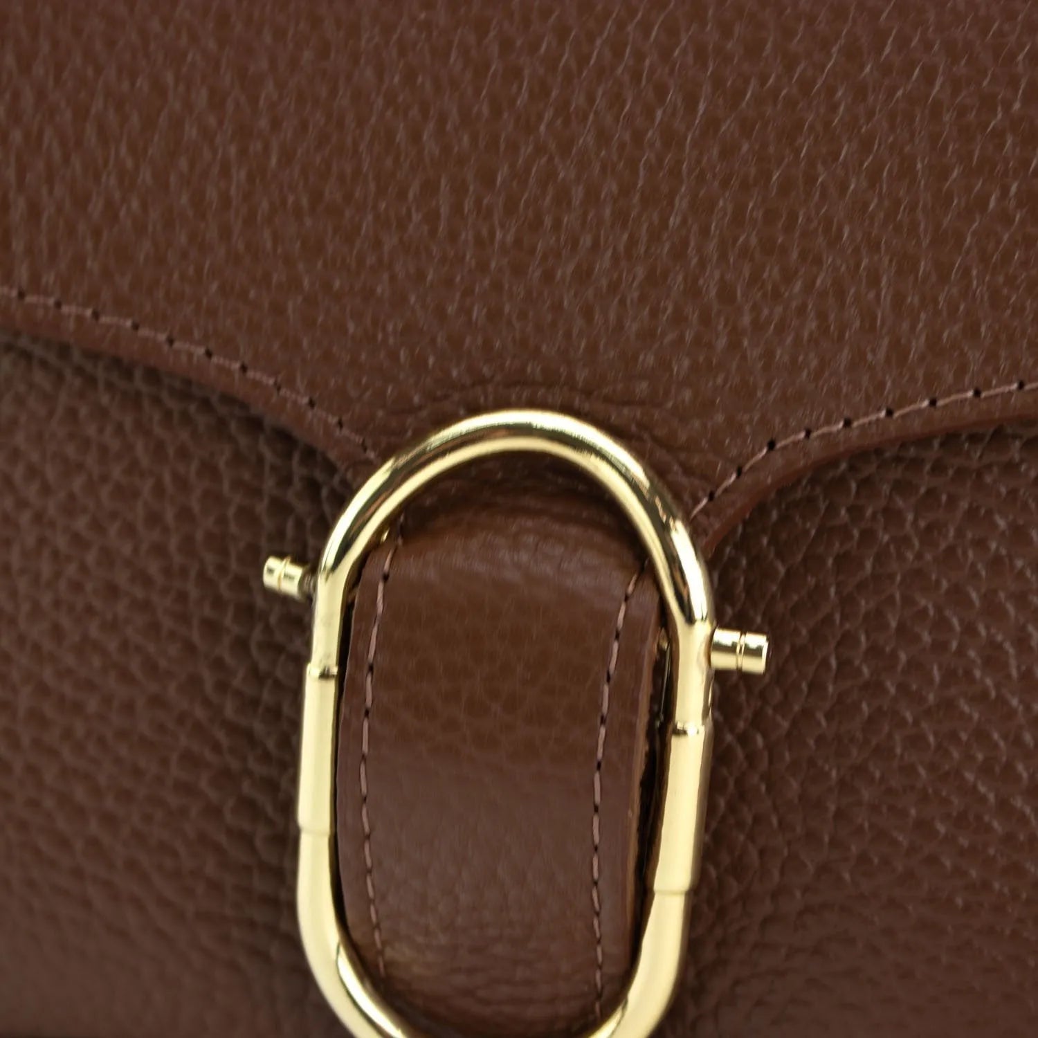 Bandolera Piel Pregato Fíbula Marrón - KimondoShop