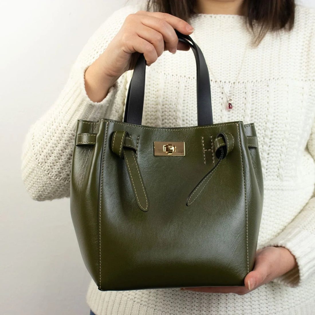 Bolso de Piel Pregato Nuvola Verde - Negro - KimondoShop