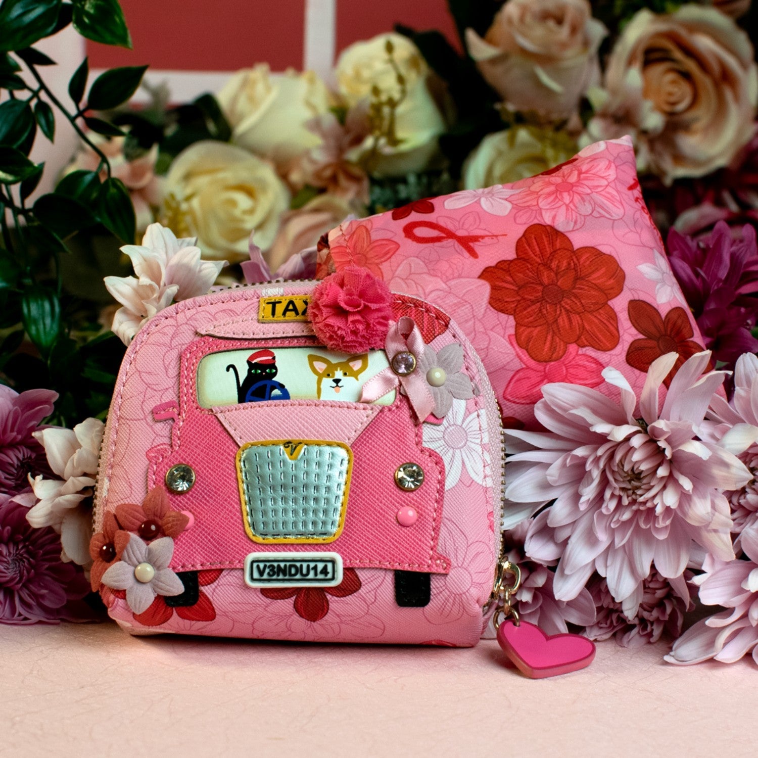 Monedero y bolsa plegable Vendula London Cats & Corgis Floral - Pink Ribbon Foundation - KimondoShop